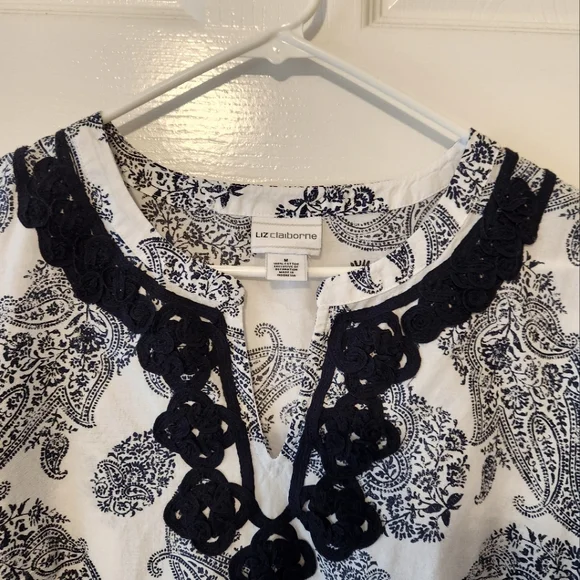 Paisley White & Blue Blouse - Picture 3 of 5